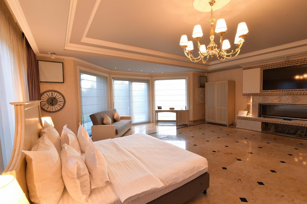 Lacul Verde Resort Ploieşti Kültér fotó